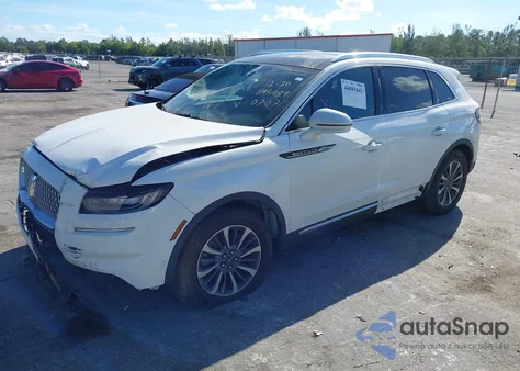 2022 Lincoln Nautilus Reserve z USA, uszkodzony, nr VIN 2LMPJ6K97NBL20707